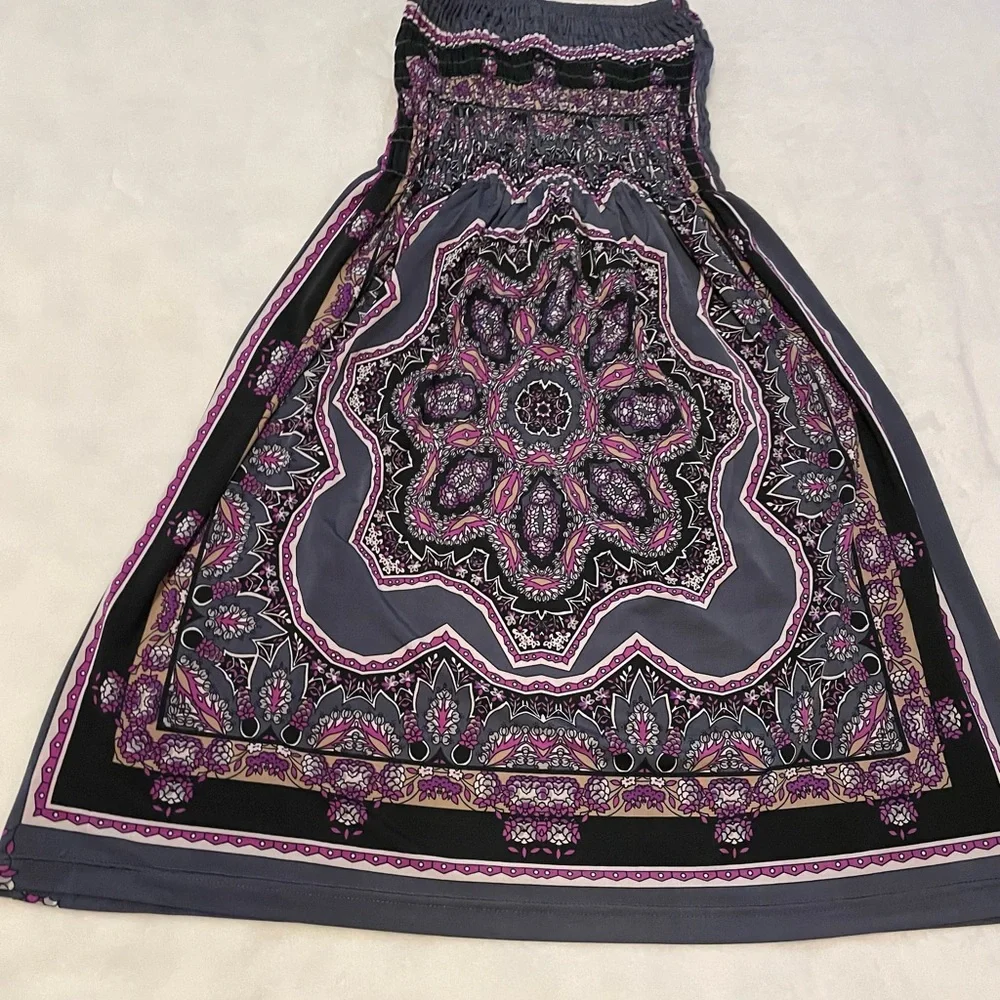 Strapless Dress- Pretty Pattern - Picture 2 of 10